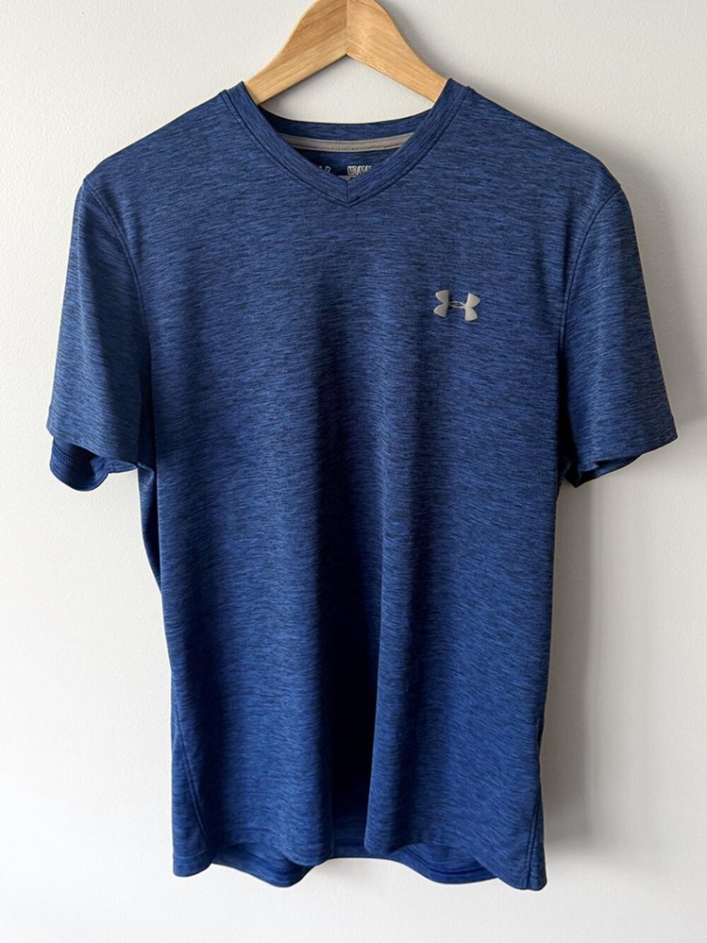 Under Armour Blue Distressed T Shirt UA Men's Heatgear